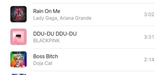 Ariana Grande agrega a BLACKPINK en la playlist "Who Runs The World" 