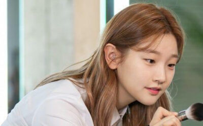 Park So Dam se convierte en una maquillista para Record Of Youth