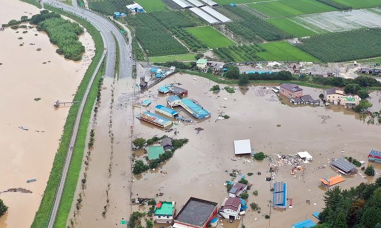 Lluvias en Corea del Sur dejan 42 muertos y casi 7 mil desplazados
