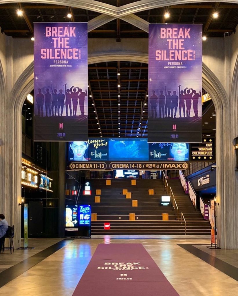 Mira como los cines de Corea decoran sus instalaciones para Break The Silence: Persona