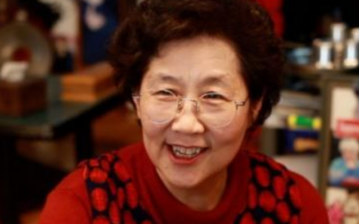 Dueña del restaurante que frecuentaba BTS en su época de trainees, celebra su reciente logro en Billboard HOT 100