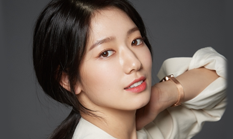 Park Shin Hye dona 50 millones de wones a niños vulnerables