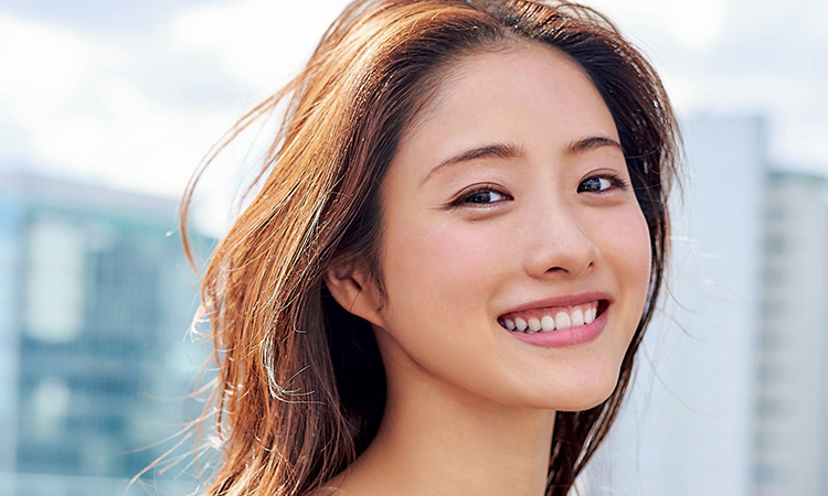 La actriz Satomi Ishihara contrae matrimonio con su novio no celebridad