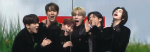 Mensajes de MONSTA X en el fancafe después de ganar su primer Daesang en los AAA 2020