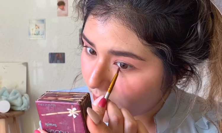 Kbeauty para latinas: Trucos para lograr un maquillaje de ojos estilo coreano