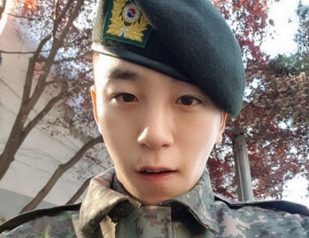 Taeil de Block B toma sus últimas vacaciones del servicio militar y no  tendrá que regresar a la base | KpopLat