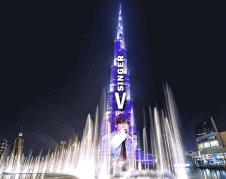 V de BTS es el primer idol coreano en tener un anuncio en el Burj