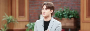 Kim Junsu hablo de musicales y la ley JYJ en el Programa Chodaeseok de EBS
