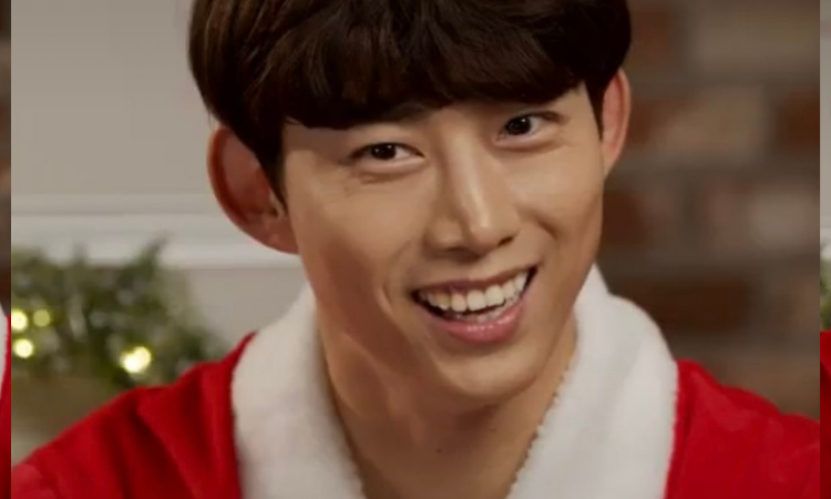 Taecyeon de 2pm se convierte en Santa para sus Fans