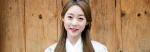 Yeonjung de WJSN en espera de su test de COVID-19