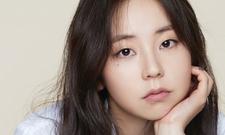 Sohee hace significativa donación a adolescentes que no reciben el apoyo de protección infantil