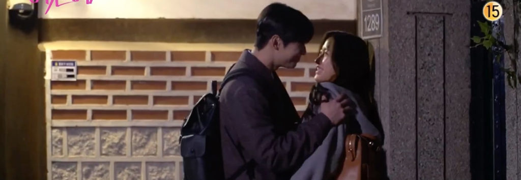 Descubre como Cha Eun Woo se pone tímido al grabar la escena de beso para el dorama True Beauty