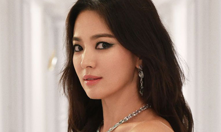 Revelan más detalles sobre el nuevo Kdrama de Song Hye Kyo y la guonista Kim Eun Sook