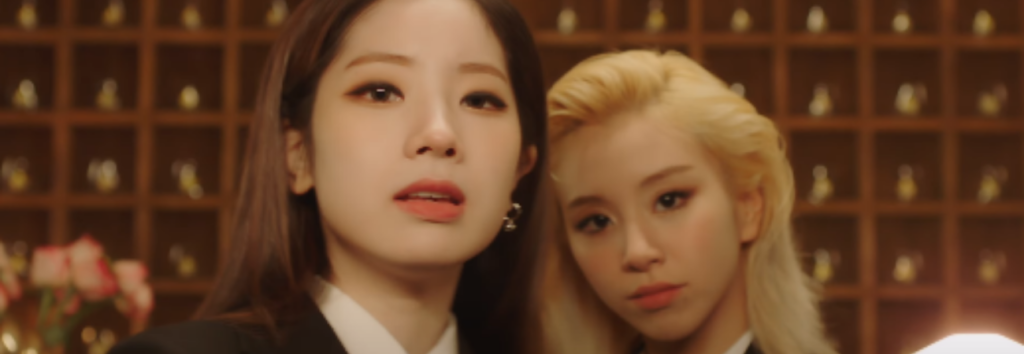 Image result for dahyun and chaeyoung