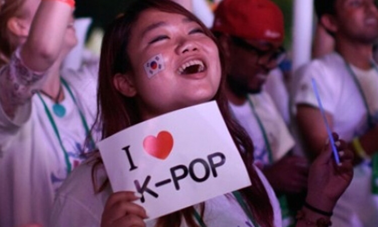 SAN VALENTIN: ¿Qué le puedes regalar a pareja si le gusta el kpop?