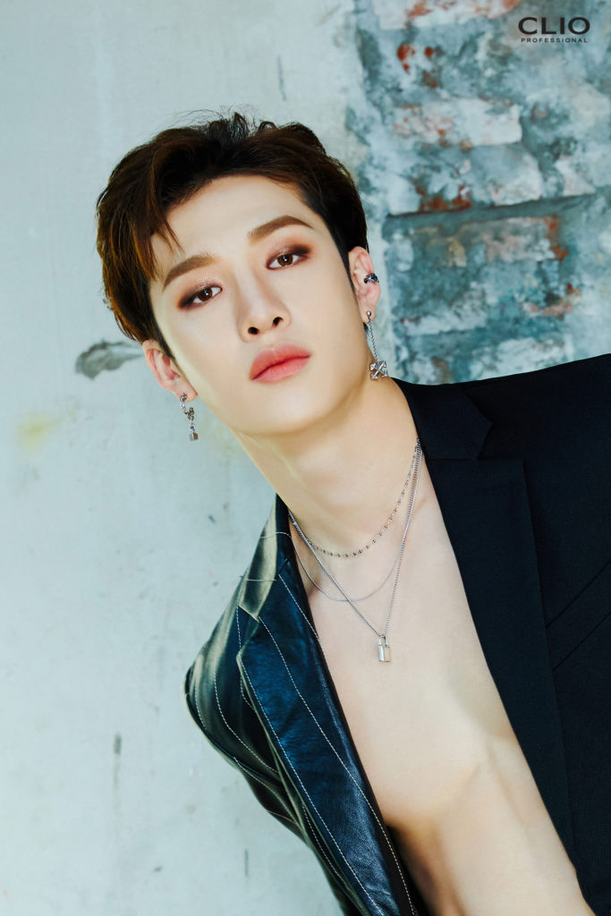 CLIO Compartilha Novas Fotos Incr veis De Stray Kids Bang Chan E 