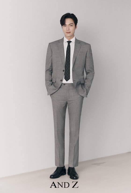 Lee Min Ho se convierte en el nuevo ícono de la moda varonil de “And Z”