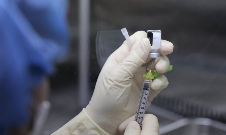 Nuevo método de aplicación de vacunas contra COVID-19 en Corea