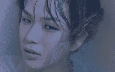 Kang Daniel luce majestuoso en sus fotos conceptuales para 'YELLOW'