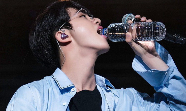 ARMY se enferma al atrapar la botella en donde tomo agua Jin de BTS