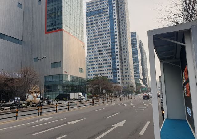 WIZ*ONE coreanos exigen una extensión del contrato y amenazan con boicotear con camiones de protesta fuera de CJ ENM