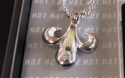 Tony An revela que SM Entertainment los obligó a dar sangre para darla en sus mercancías