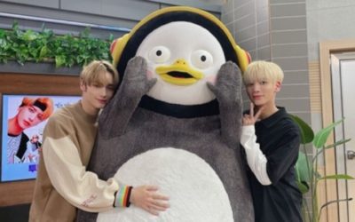 Taehyun y Hueningkai de TXT con Pengsoo