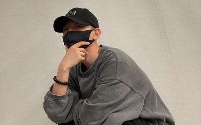 Baekhyun de EXO comparte su primera foto rapado antes de su alistamiento militar