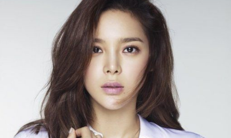 La actriz  Park Si Yeon ha decidido no apelar en su segunda condena por conducir ebria
