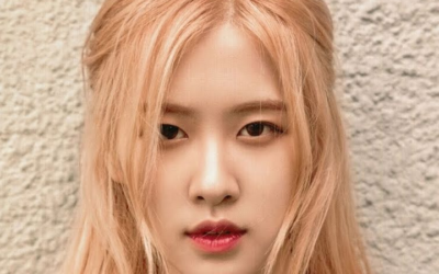 Se anuncia que Rosé de BLACKPINK lanzará un fotolibro edición especial