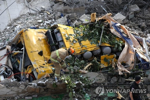 Colapsa un edificio en Gwangju y deja 9 muertos