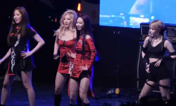 Netizen critican a aespa por ser el único grupo que no cantó en directo en el festival de primavera