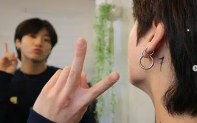 Jungkook de BTS revela más sus tatuajes y realiza algunas modificaciones