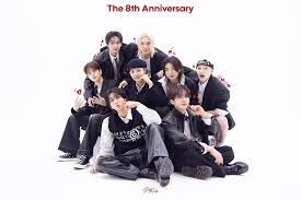 ¡Stray Kids celebra 8 años de trayectoria con 